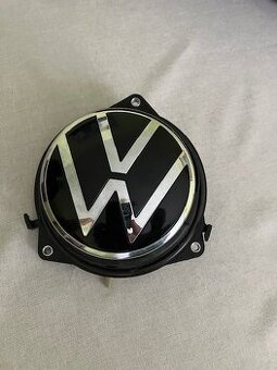 VW znak so spínačom otvárania kufra