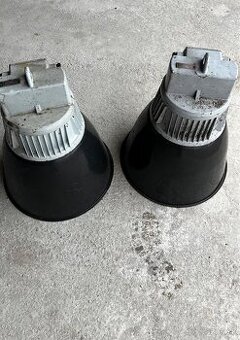 Priemyselná lampa
