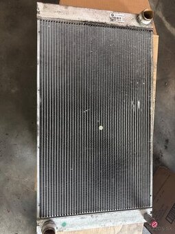 Chladič bmw e60/61