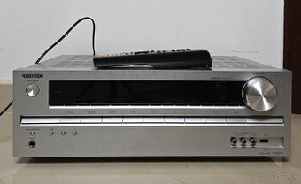 Onkyo TX-SR313 / HDMI / FM radio s RDS / USB