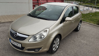 Predám Opel Corsa 1.2 benzín automat