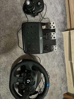 Logitech G923 Driving Force + páka
