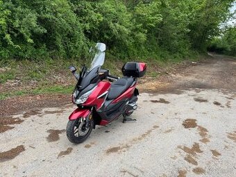 Honda Forza 350 - ako nová