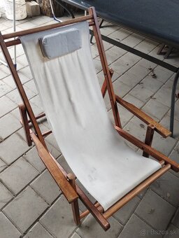 Drevene teakove (tikove) stolicky