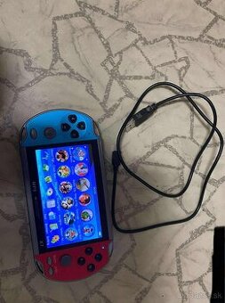 Predám staršiu hernú konzolu mp5 x7 game console