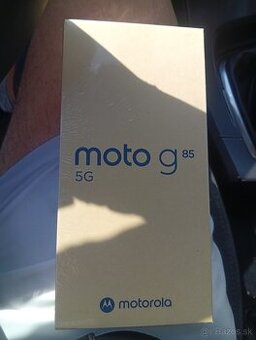 Motorola moto g85