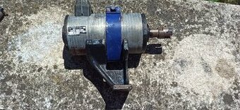 Dynamo Multicar M22