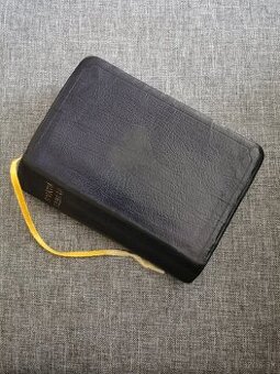 Kúpim Svätú Bibliu - Roháček