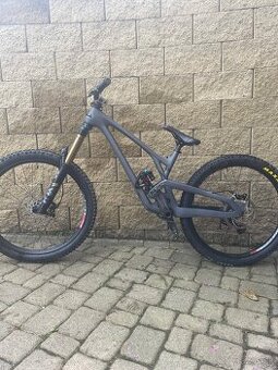 Evil insurgent M 27,5