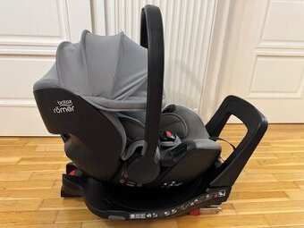 BRITAX RÖMER Autosedačka Baby-Safe 5Z + ZÁKLADŇA