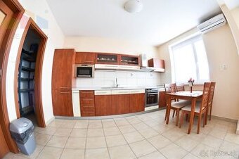 Na prenájom krásny 2-izbový byt s lodžia, 75 m², Tomášikova 