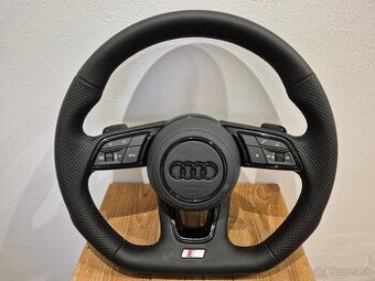 Krásny AUDI MULTIFUNKCNY VOLANT ZKOSENY RS PADLAMI