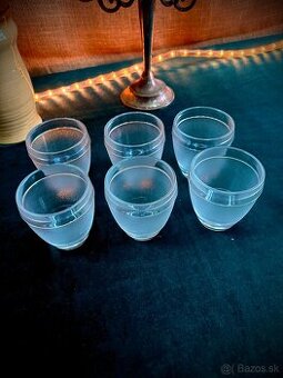Sklenené matné poháriky