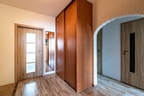 BEDES | 3 izb. byt, 70m2 + loggia, čiastočná rekonštrukcia