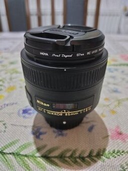 Nikon AF-S 85mm f/1,8G