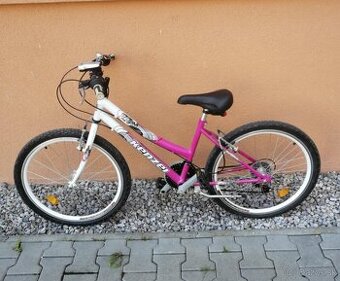 Dievčenský bicykel
