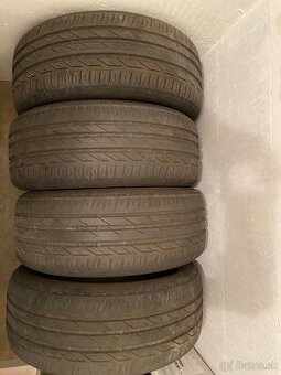 Bridgestone 215/50 R17