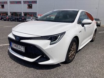 Toyota Corolla combi 2.0 Hybrid 112kW - TOP stav