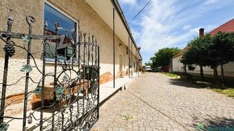 Milhostov bývanie či podnikanie? 1178m2, 120.000€.
