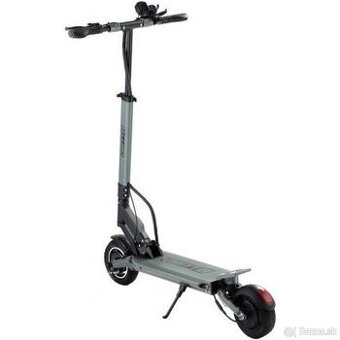 Predam elektricku kolobežku znacky Vsett 8+