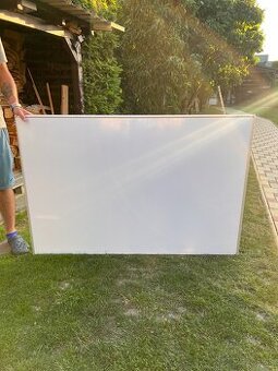 Biela magnetická tabuľa v hliníkovom ráme