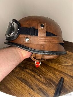 Moto prilba D33 + retro okuliare (veľ. XXL, 63–64 cm)