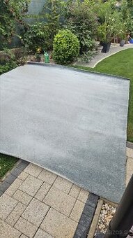 koberec 3,33m x 3,83m