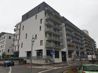 Moderný byt s balkónom a parkovaním. Províziu neplatíte. Ja