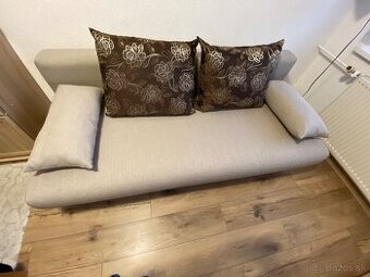 Rozťahovacia sedačka