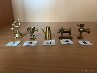 Mosadzné miniatury aj po kuse