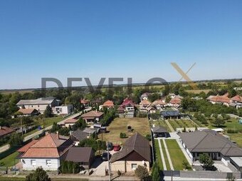 EXKLUZÍVNE Na predaj rodinný dom v obci Tôň - 1