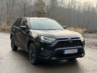 Toyota RAV4 Black Edition 2021 – hybrid 4×4