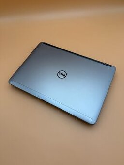 Dell Latitude E6440 i5 / 8GB / SSD / Win11 originál