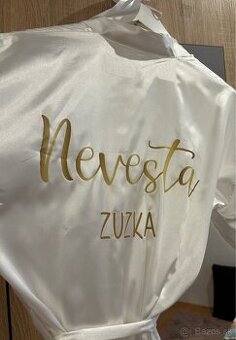 Svadobný župan s menom + vešiak nevesta