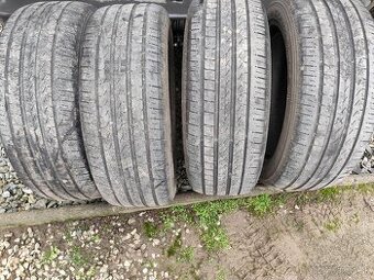 Letné 225/60 R18 pirelli