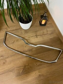 Rámik prednej masky Škoda Octavia 3 (5E0853761C)