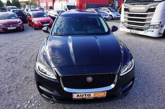 Jaguar F-Pace 2.0D I4 180k Prestige
