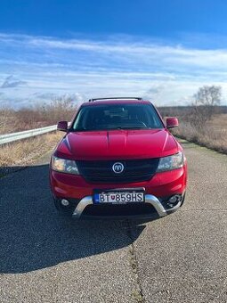 Fiat Freemont 2.0 JTD 125kW Automat 2015 – plná výbava, stre