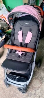 Cestovný kočík Momi