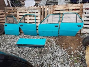 Predám dvere na škoda 105 120 120ls 130