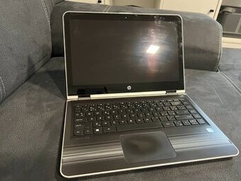HP Pavilion x360 Convertible i7/8GB/256GB