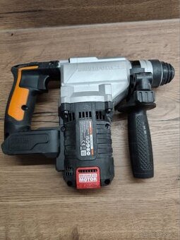 príklepová vŕtačka worx wx380