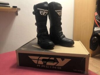 Predám veci na Motocross