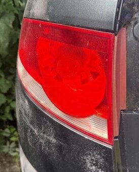 Predám na SEAT Altea XL zadné svetlá