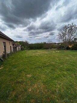Stavebný pozemok 1 403m²