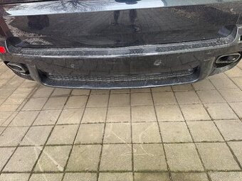 BMW X5 e 70  KUPIM zadny naraznik v tejto farbe