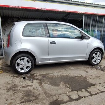 Škoda CitiGo Stříbrná