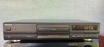 cd prehravač Technics.
