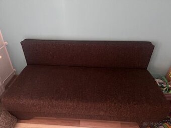 Rozkladacia váľanda s úložným priestorom