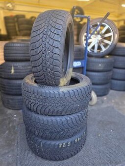 ZIMNE KUMHO 225/50 R17 DOT2024